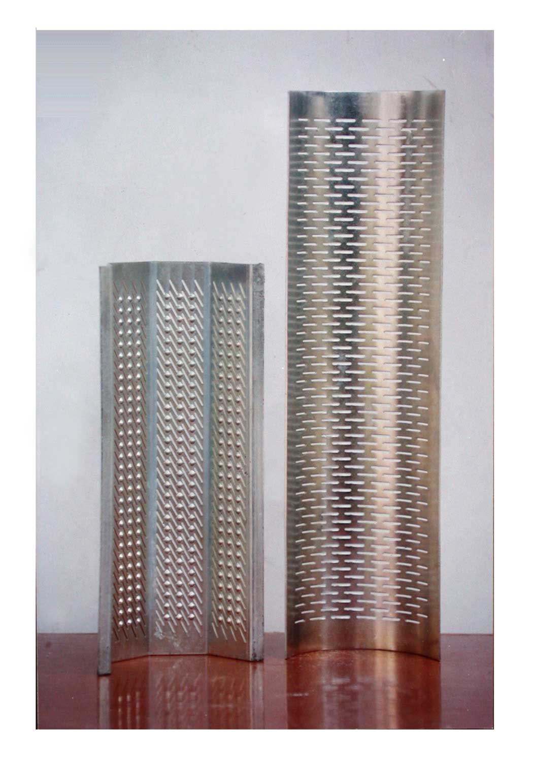 Peel picometer sieve